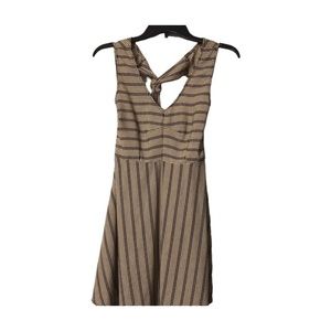 Peppermint brand dress size small